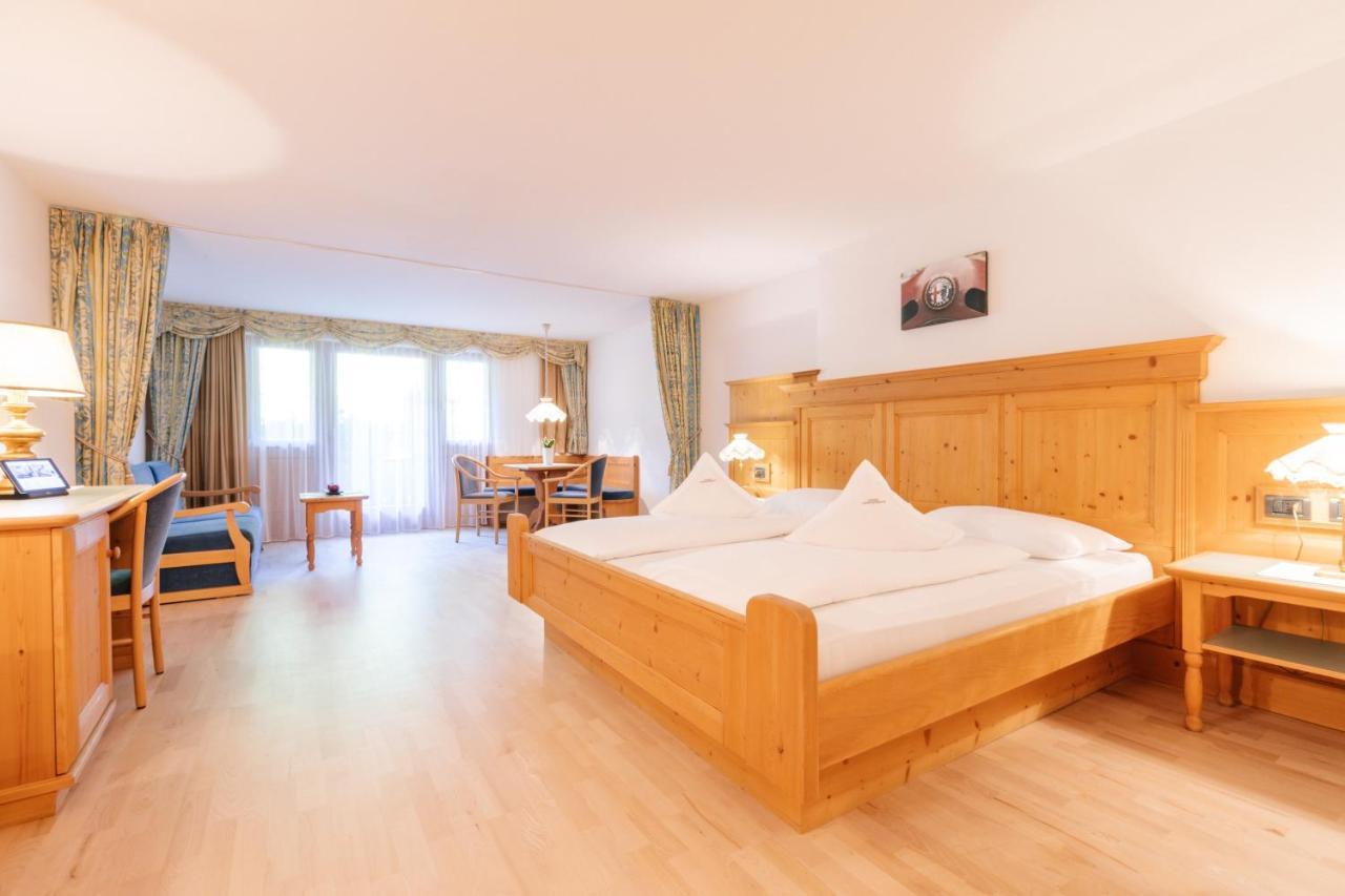 Ganischgerhof Mountain Resort & Spa โนวาโปเนนเต ภายนอก รูปภาพ