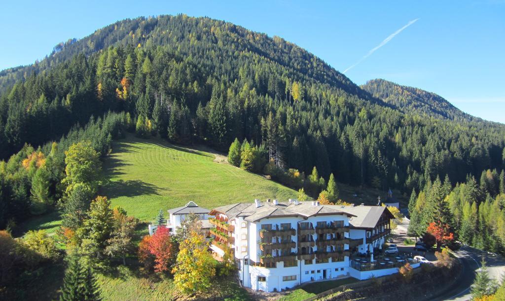 Ganischgerhof Mountain Resort & Spa โนวาโปเนนเต ภายนอก รูปภาพ