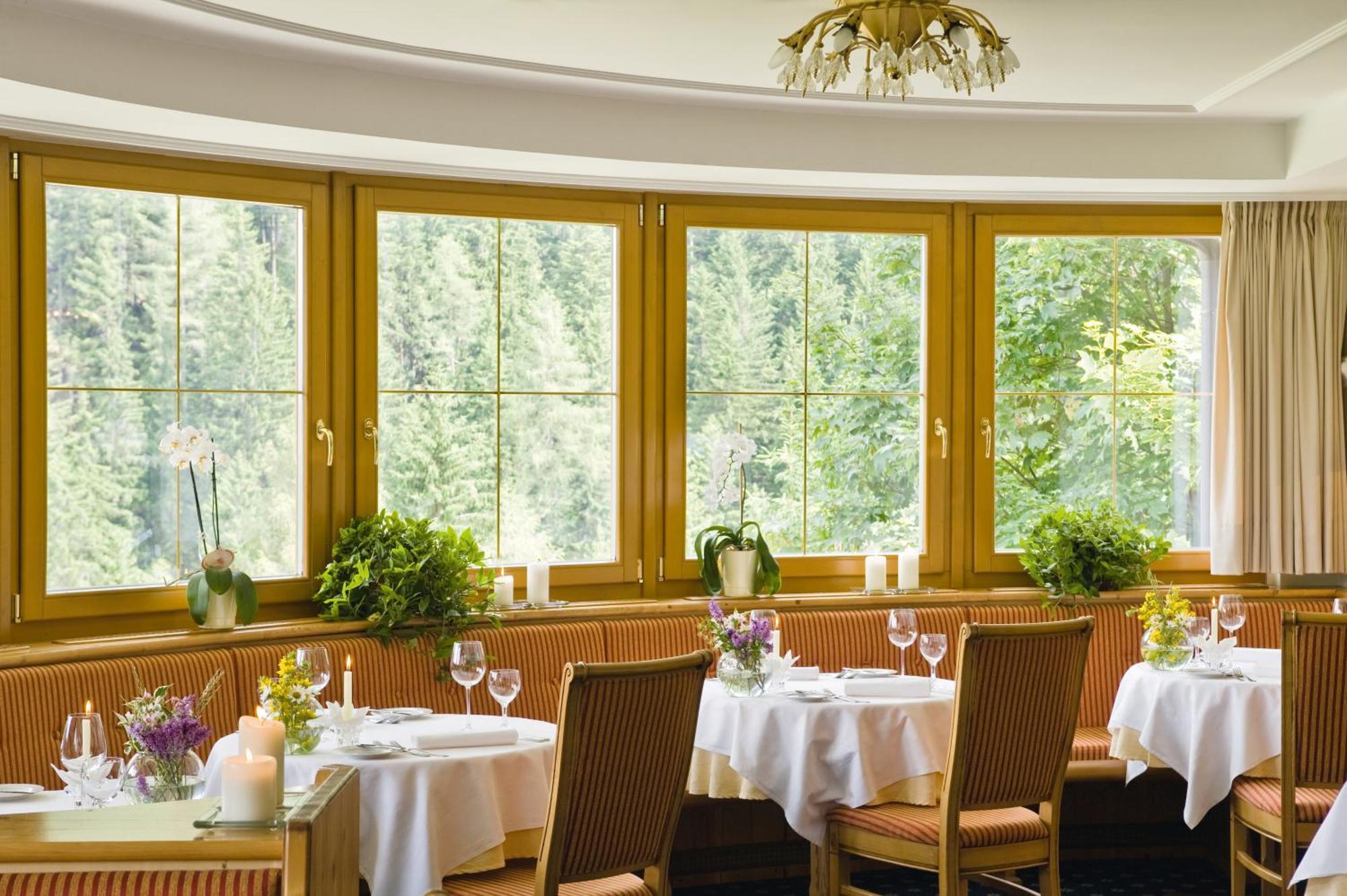 Ganischgerhof Mountain Resort & Spa โนวาโปเนนเต ภายนอก รูปภาพ