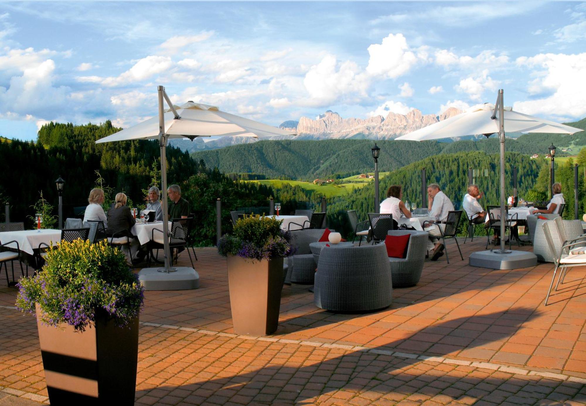 Ganischgerhof Mountain Resort & Spa โนวาโปเนนเต ภายนอก รูปภาพ
